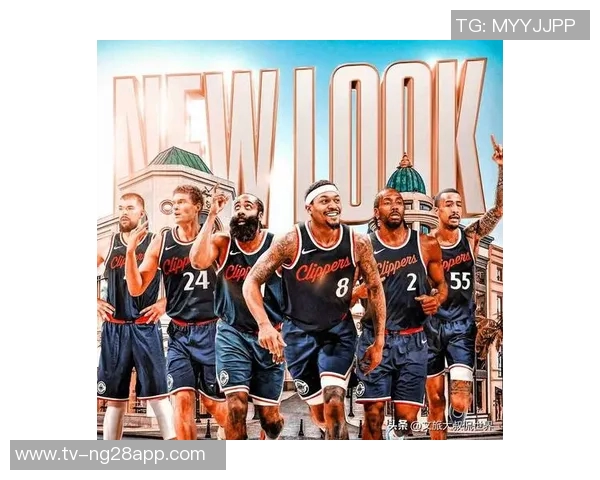 快船训练氛围轻松愉快全员笑容满面小卡频频亮相