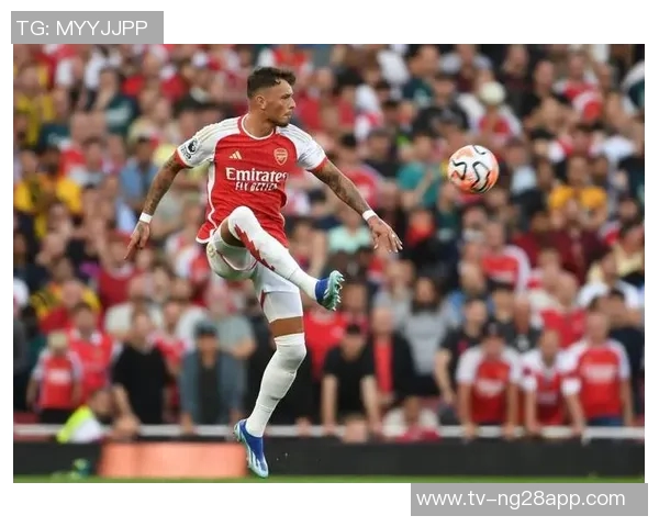 阿森纳客场挑战切尔西海报展示厄德高独特风采引发球迷期待